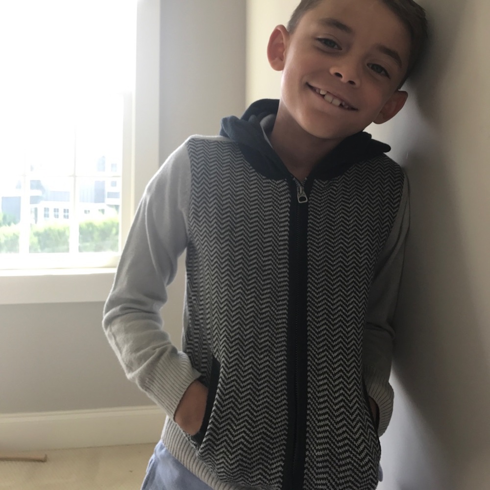 Splendid gray zip up sweater