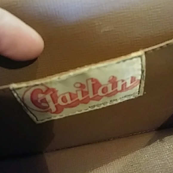 VINTAGE GAITAN HAND TOOLED LEATHER PURSE - Picture 4 of 6