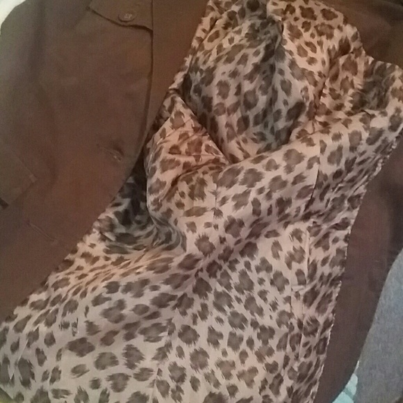 Brown jacket - Picture 4 of 4