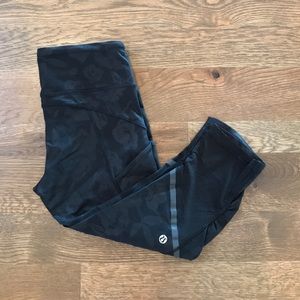 Lululemon Capri Leggings Sz 4