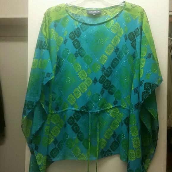 Jones New York. Shear top/ coverup - Picture 2 of 4