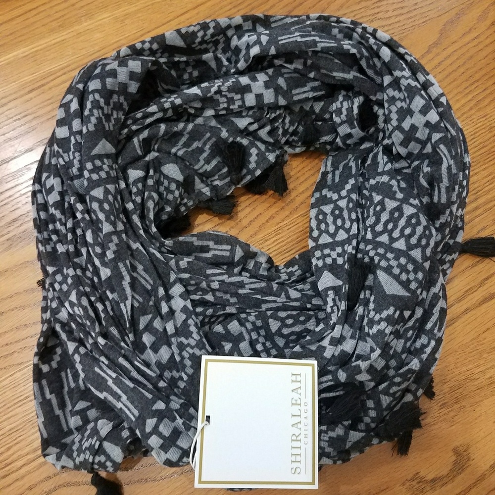 Iggy Infinity Scarf