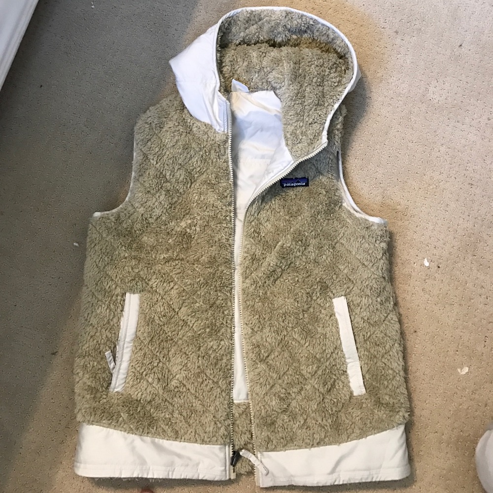 Patagonia reversible vest