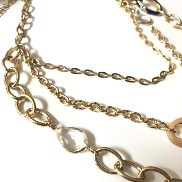 SOLD 🍰Multichain gold, navy, tan & clear necklace - Picture 4 of 8