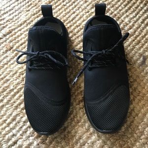 Nike Lunar Charge running shoes sneakers