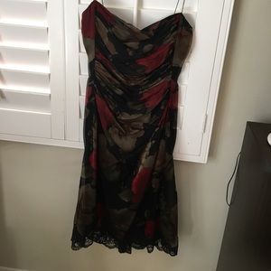 100% Silk Tahari Dress like new.