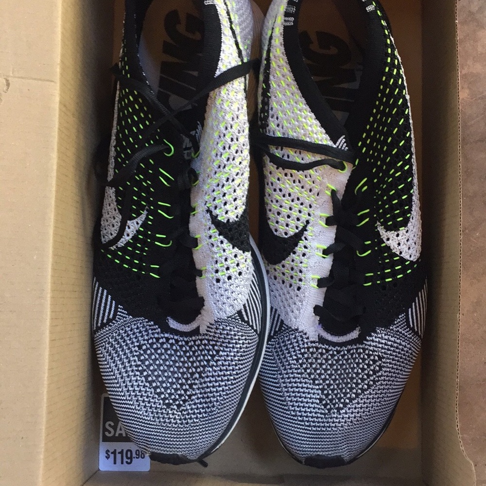Nike Fly knit racer
