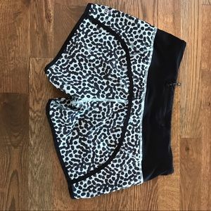 Lululemon shorts Sz 4