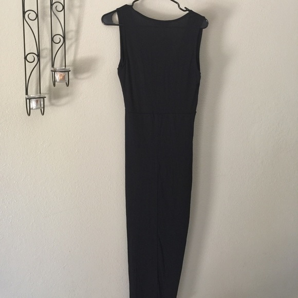 Re-Stocked!!! A symmetrical Bodycon Dress!! - Picture 7 of 7