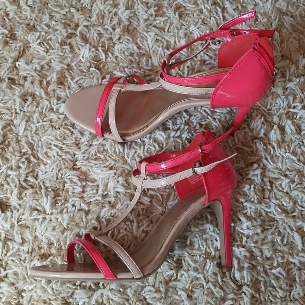 Christian Siriano Coral and Nude Strap Heel