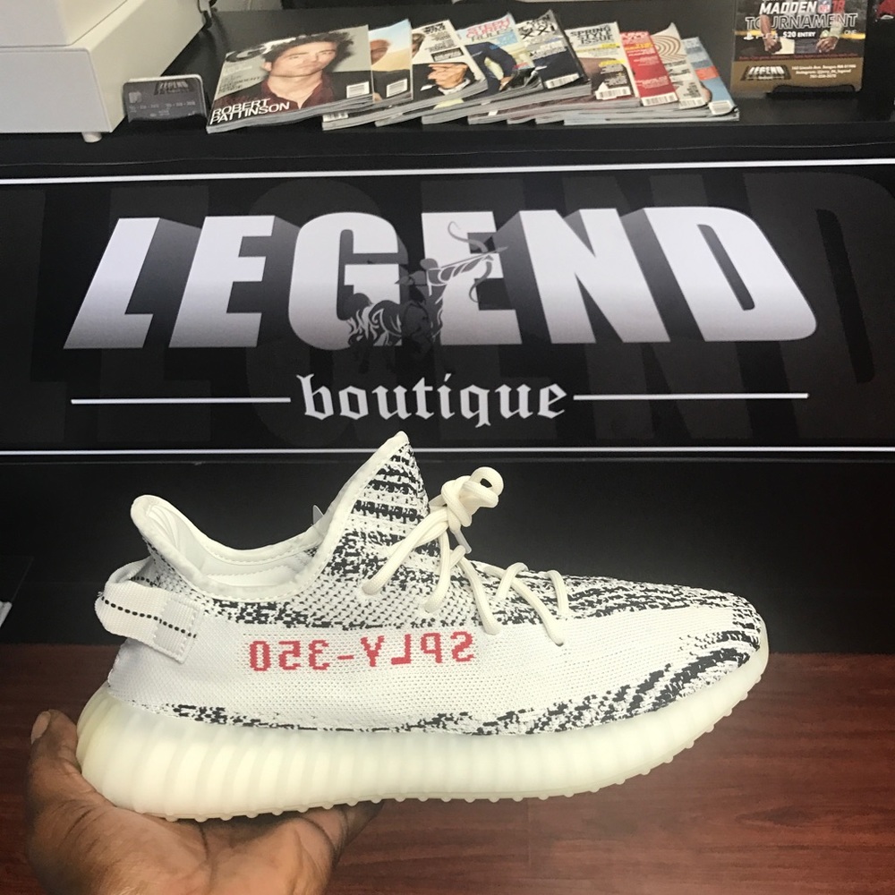 Zebra yeezys 350 boost