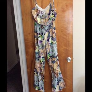 Floral jumpsuit size Large New