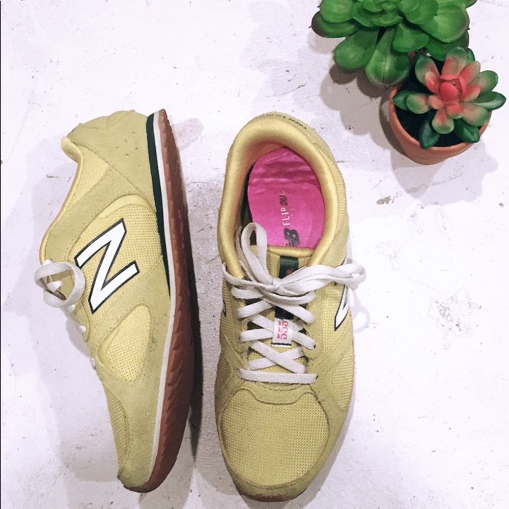 New Balance 555 mustard yellow suede details