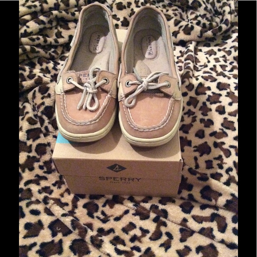 Tan Sperry Top-sider