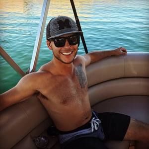 Meet your Posher, Jaime