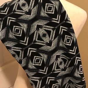 20% off buncldes ⭐️ Cassie by LLR size large