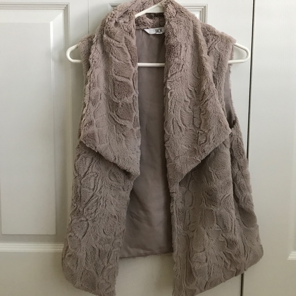 Jack faux fur vest - Picture 1 of 3