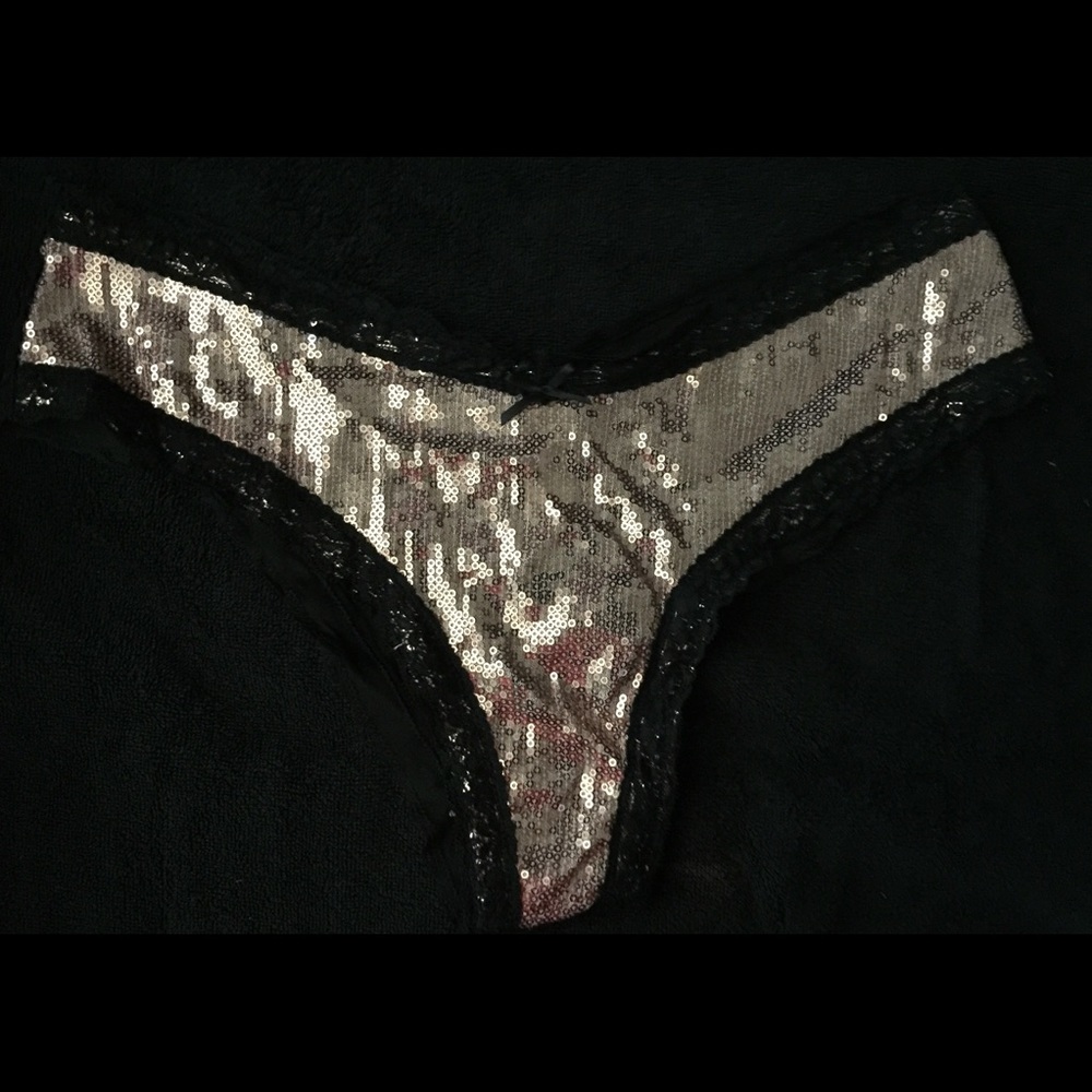 Victoria secrets sexy little thing cheeky's