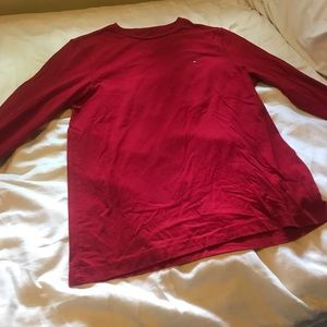 I am selling a tommy hilfigure long sleeve t shirt