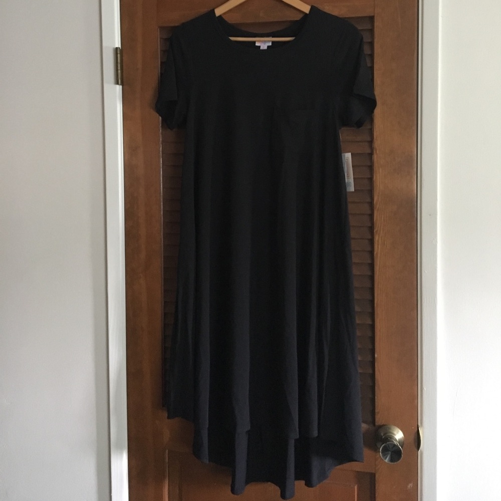 UNICORN!!! Lularoe Carly Black size Small