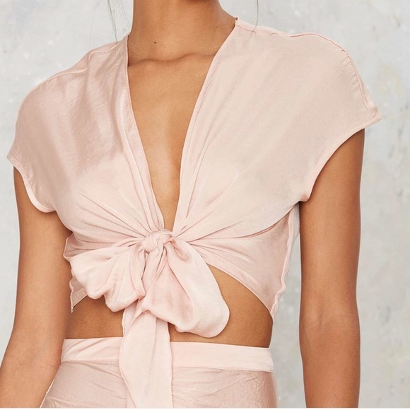 Nasty Gal Tops - R104 low Profile crop top