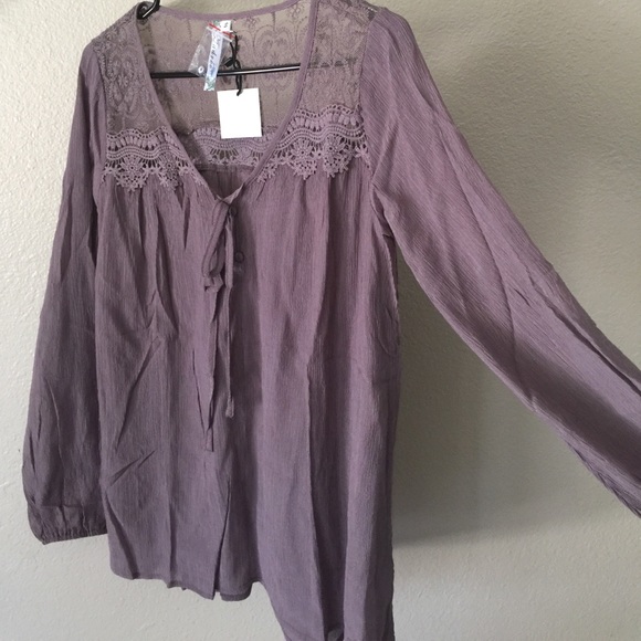 SALE!! Re-Stocked!!🎉BOHO Lace blouse top! Size S - Picture 2 of 4