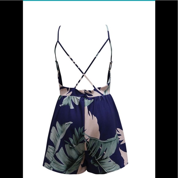 Floral romper - Picture 4 of 6