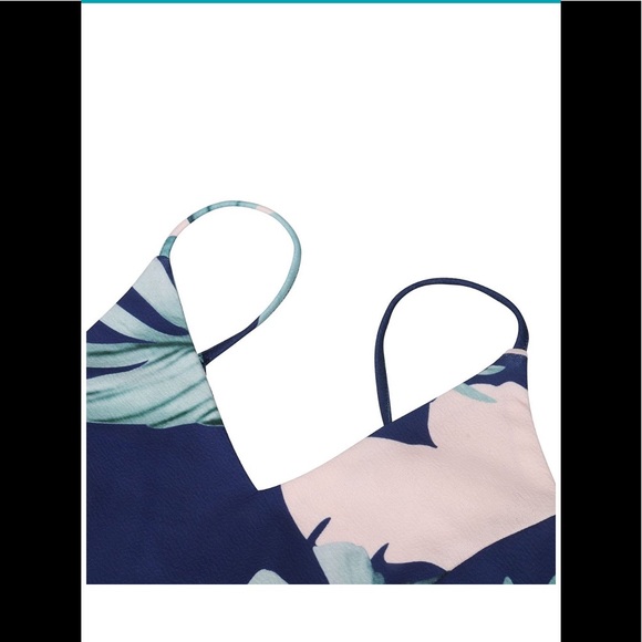 Floral romper - Picture 5 of 6