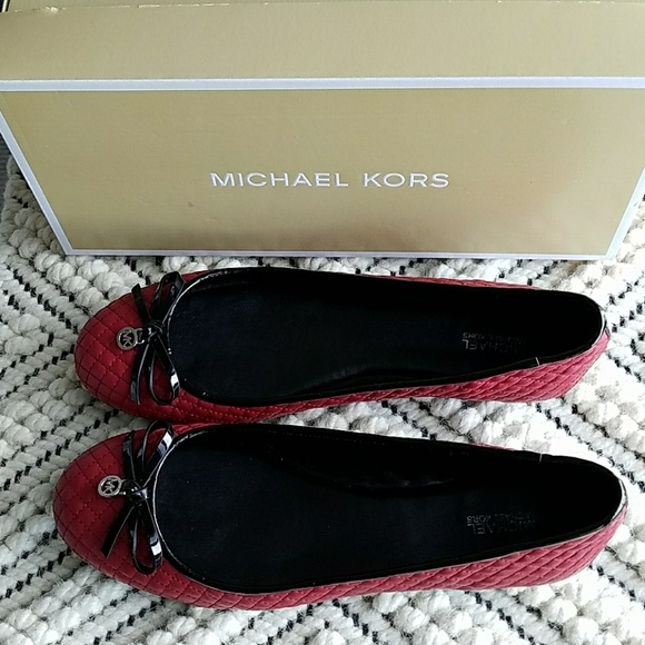 $$$ SOLD  $$$ Michael Kors Melody Ballet Flat 9.5 - Picture 6 of 6