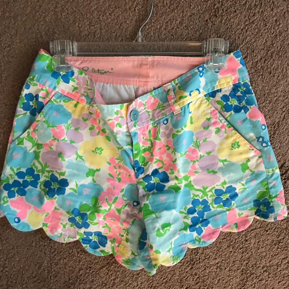 Lilly Pulitzer Buttercup Shorts Size 2