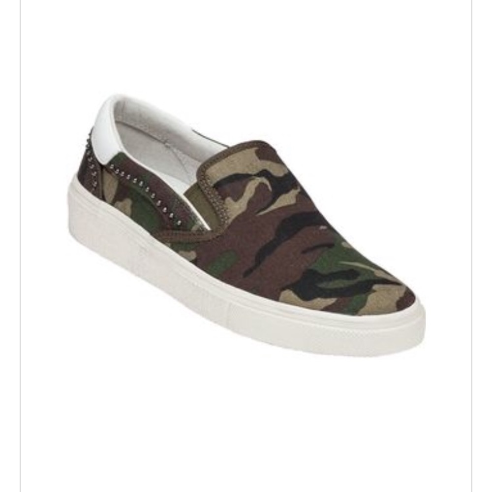 🤎Ash Brand 
💚Camouflage Loafers/Shoes
🖤 Size 6 
💚New/Worn Once
