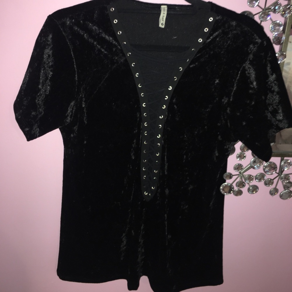 Velour lace up tee