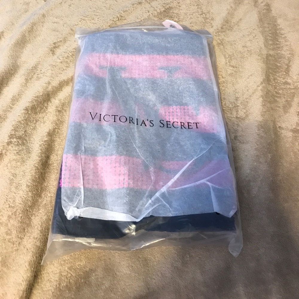 NWT Victoria secrets tote