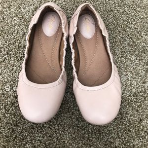 Clarks ballet flats