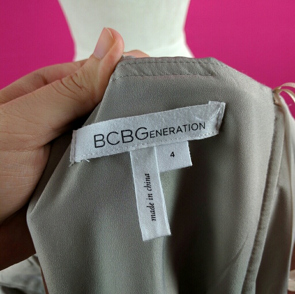 @ BCBGeneration sz 4 Starpless Grey Dress Cocktail - Picture 4 of 5