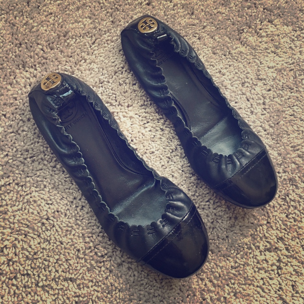 Tory Butch flats
