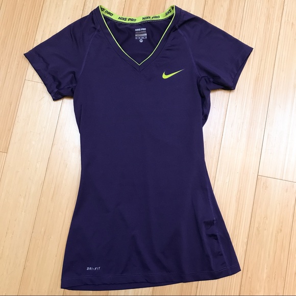 Nike Tops - NIKE PRO dri-fit exercise shirt, XS.