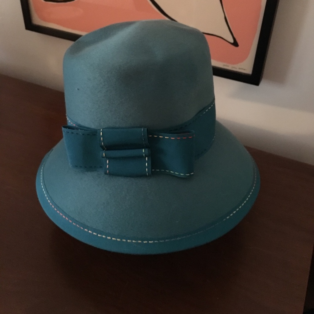 Vintage 1960s Wool Felt Bucket Hat