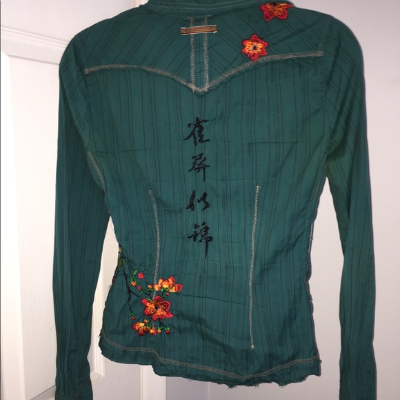 3J Workshop Peacock Embroidered Button Down - Picture 2 of 5