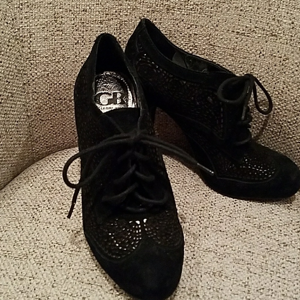 Beautiful Gianni Bini heels