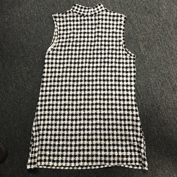 Pattern Tank/Blouse - Picture 3 of 3