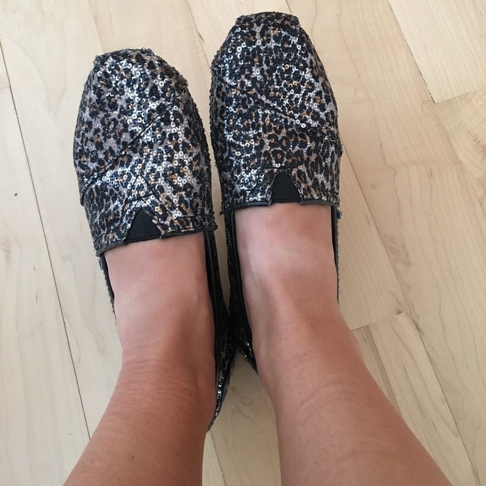 Nordstrom exclusive leopard Toms