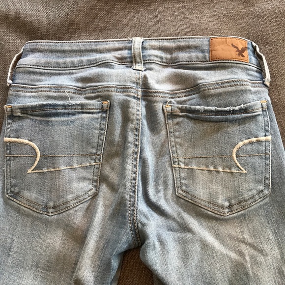 AE, Light Wash, Super Skinny Jeggings - Picture 6 of 7