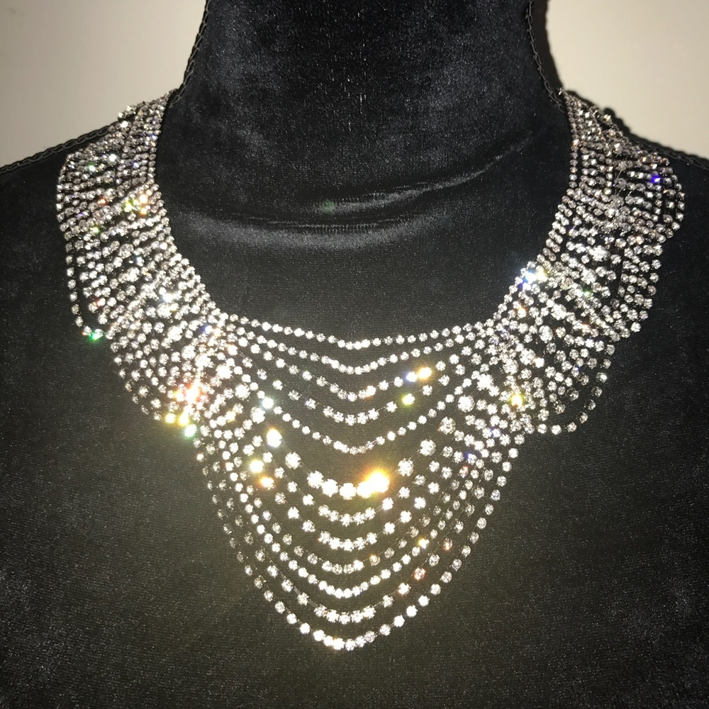 SALE Unique Statement Bridal Crystal Necklace - Picture 2 of 8