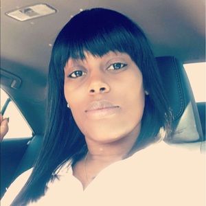 Meet your Posher, Derrissa