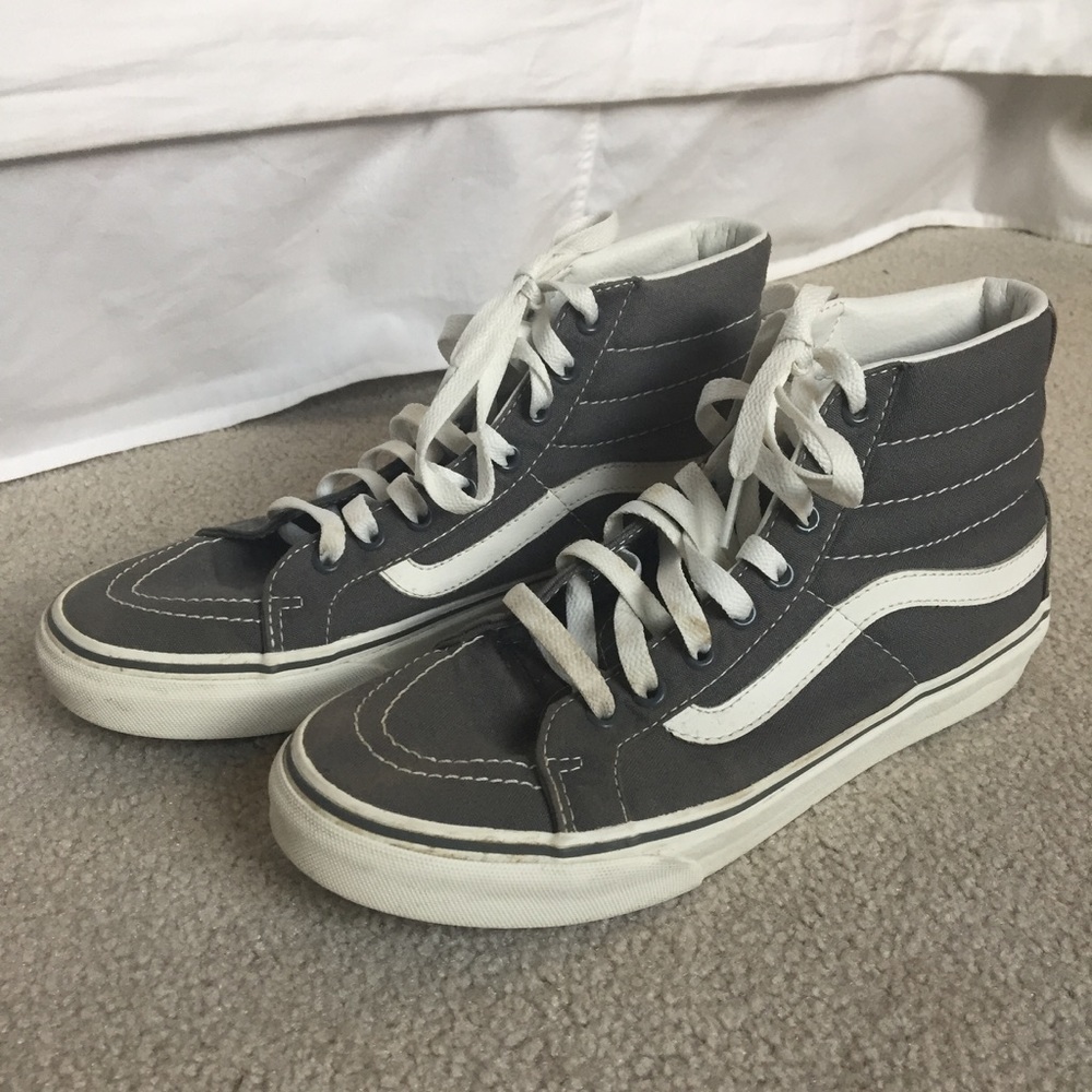 NWOT Vans Skate-Hi/Sk8 Hi sneakers