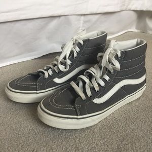 NWOT Vans Skate-Hi/Sk8 Hi sneakers