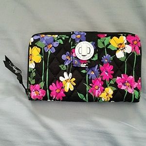 Vera Bradley wallet