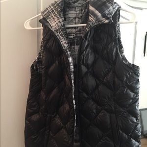Black puffy vest