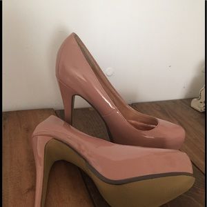 Tan heels